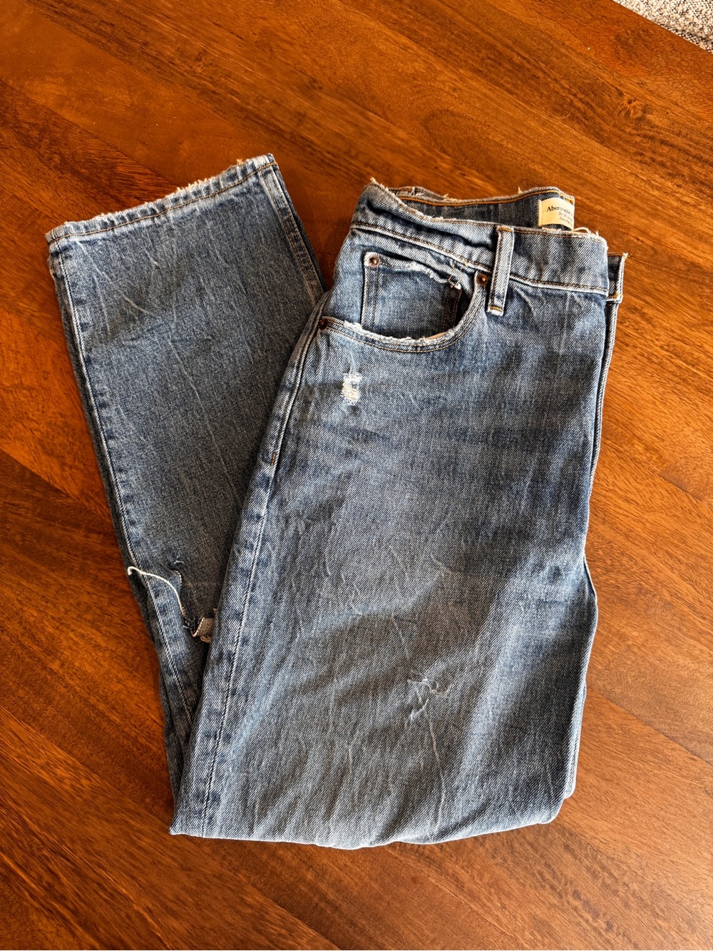 Abercrombie & Fitch The '90s Straight Ultra High Rise Jeans